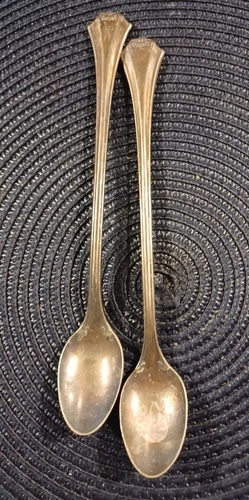 VINTAGE REED AND BARTON STERLING SILVER TEA SPOON