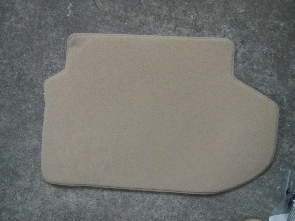 Juego de alfombras de piso delanteras y traseras izquierda y derecha BMW F10 ActiveHybrid 5 535i 11-16 OEM Foto 4 de 4