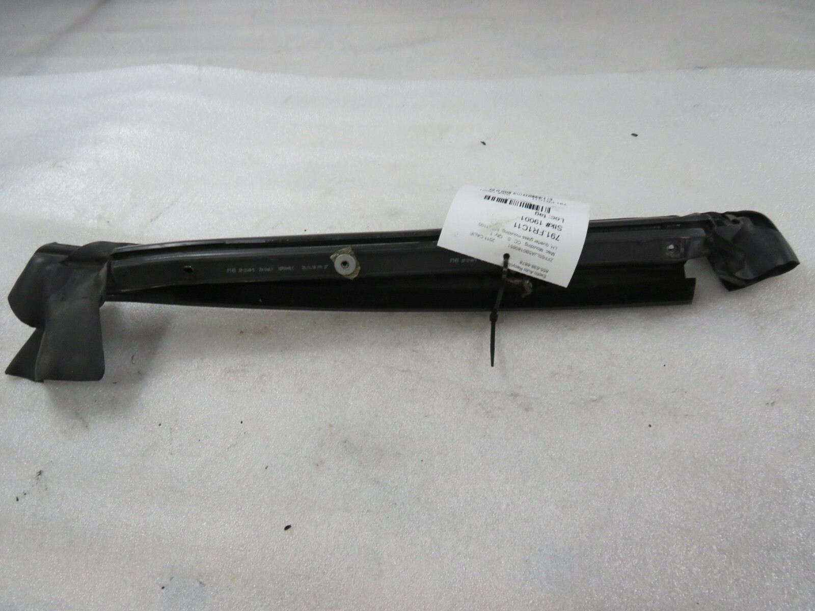 Ferrari California, LH, Left Rear Quarter Glass Moulding, Used, P/N 80861100