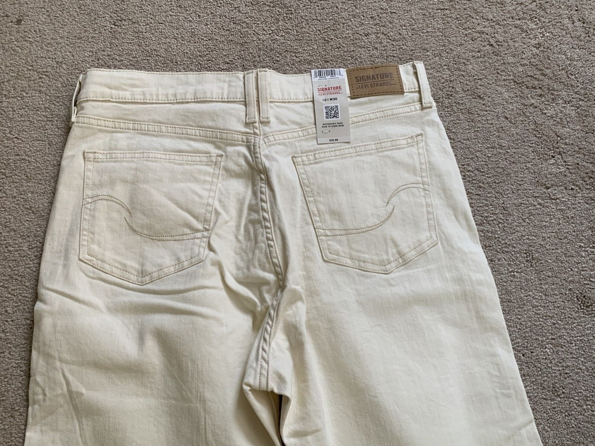 ★★ ★★ Women's Signature 90s White Denim 47B91 NWT Signature Levi Strauss White Jeans - Women 10 / W30 / 25