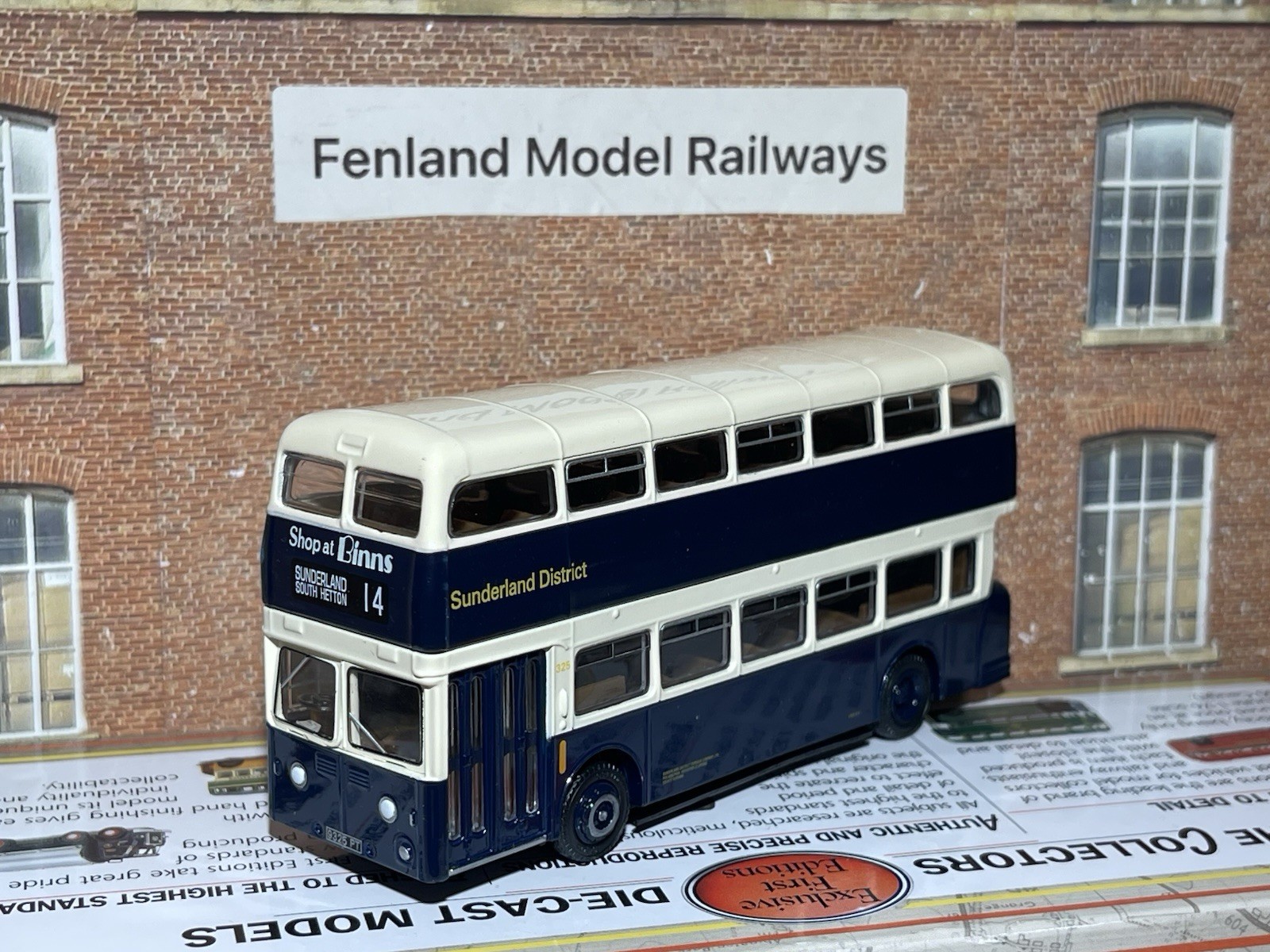 EFE 16533 SUNDERLAND DISTRICT LEYLAND ATLANTEAN MCW BUS 1/76 OO GAUGE