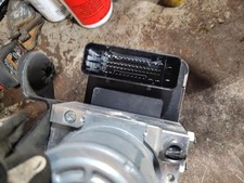 Radiator Fan Motor Fan Assembly Fits 18-22 24 VOLVO XC60 2068627