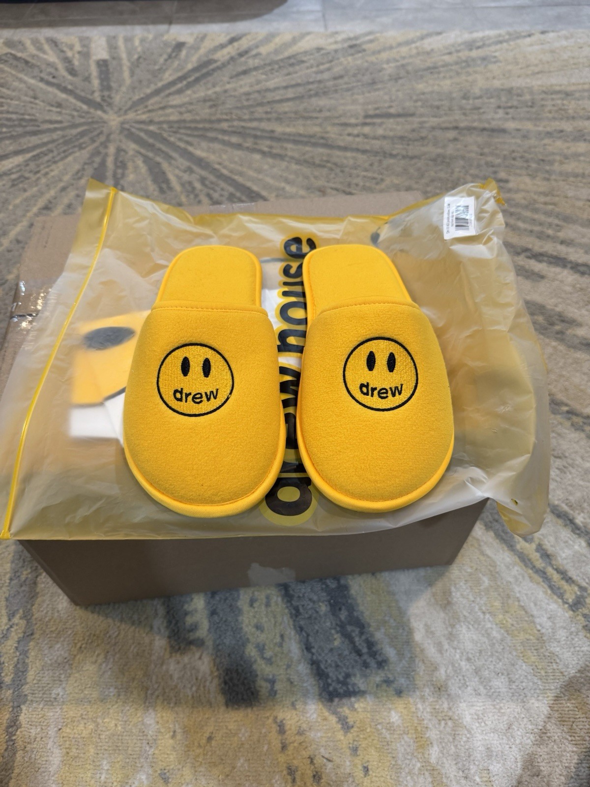 PANTOFOLA D’ORO *NUOVO* Drew Ho Pantofole Mascotte "Giallo Dorato" Taglia S M