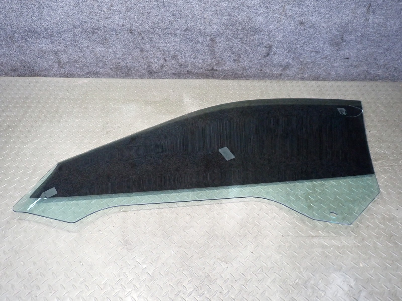 2008-2019 MASERATI GRANTURISMO M145 RIGHT DOOR GLASS WINDOW