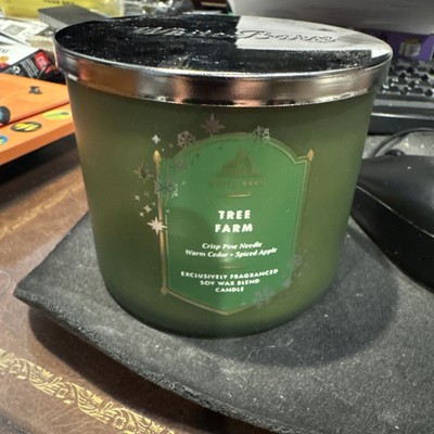 White Barn Candle Company Tree Farm Scent 3-Wick Scented Candle 14.5 oz NEW