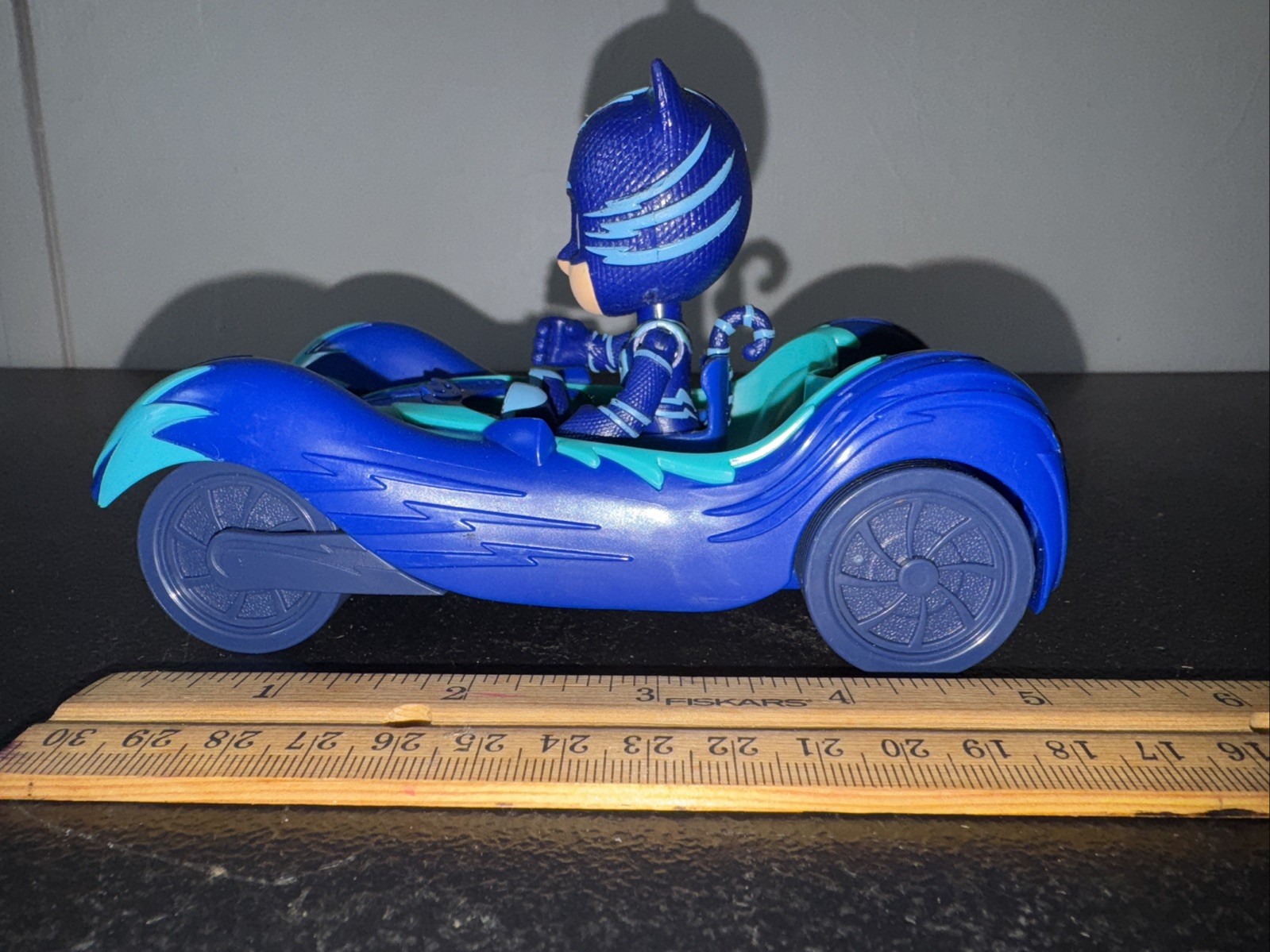 pj masks Lot Of 3 vehicles & 3 figures Red, Green, Blue.