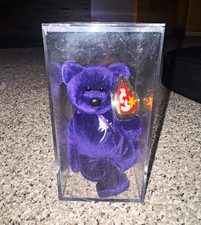 Vintage Ty Beanie Babies Princess Diana Bear Purple Plush in Clear Case 1997