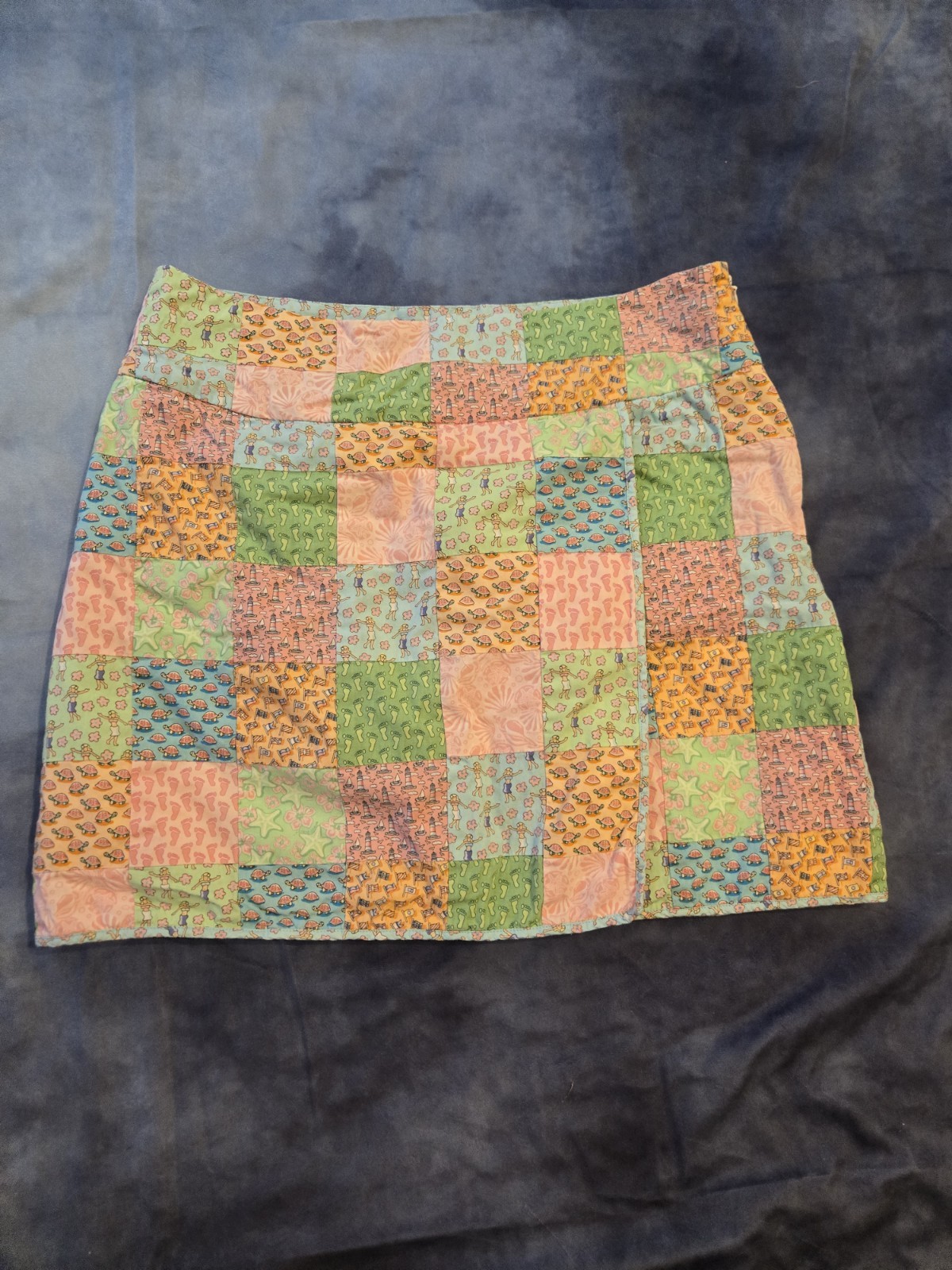 Vineyard Vines Patchwork Skirt Size 4 - image 1