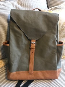 dsw canvas backpack