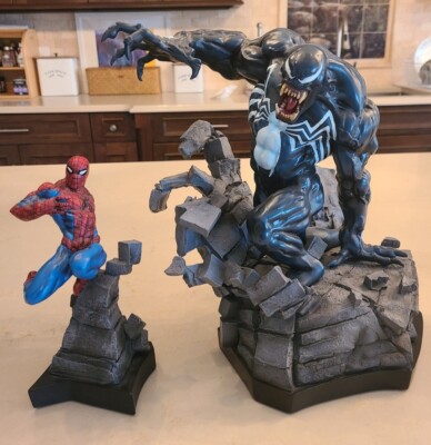 Bowen Designs SPIDER-MAN vs VENOM DIORAMA STATUE Sideshow 2007