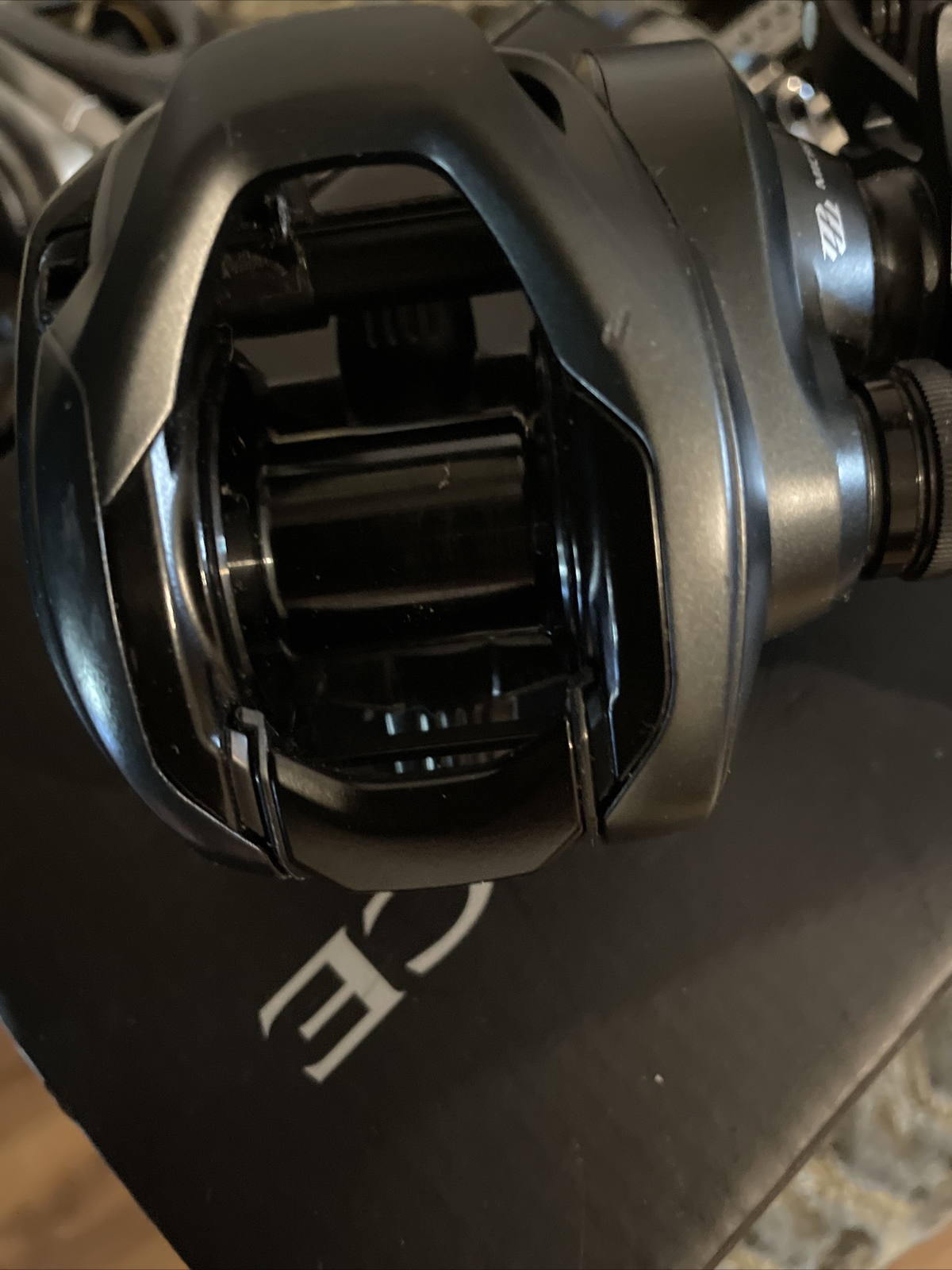 Shimano 20 EXSENCE DC 🇯🇵🔥🐟💎(right) (professionally serviced)