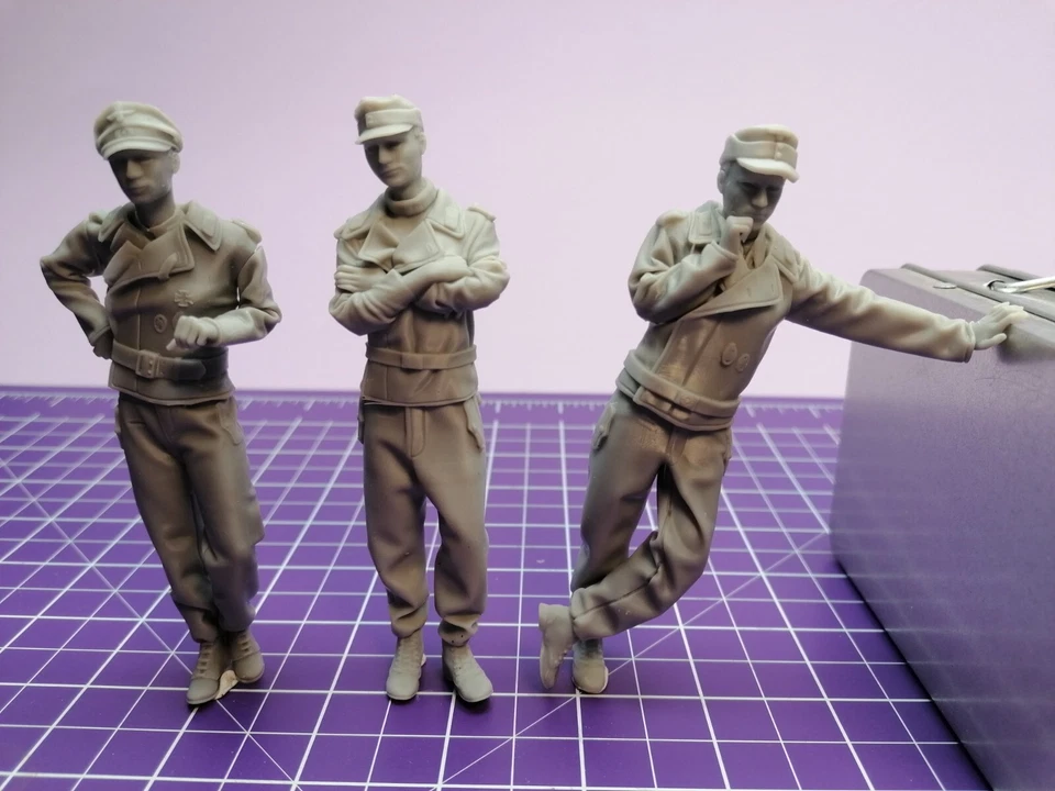 Junge Deutsche Panzer Besatzung WW2 Late War 3er-Set Scale 1:16 - Bild 3 von 4