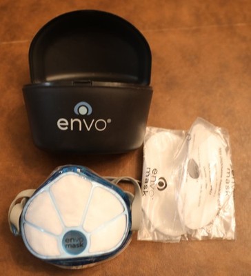 Envo Mask Respirator Lightly Used Envomask  Case Gel Seal