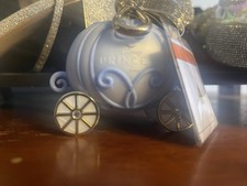 BATH AND BODY WORKS CINDERELLA CARRIAGE POCKET BAC HOLDER BRAND NEW DISNEY