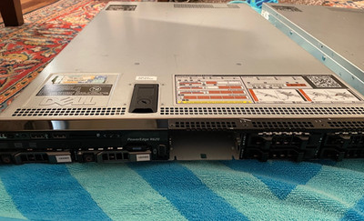 dell r620 server E5-2650v2 | 8GB ram | 2x200GB SSD | H710 RAID