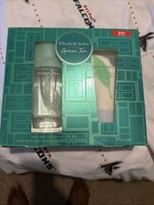 GREEN TEA BY ELIZABETH ARDEN 2-PC PERFUME BODY CREAM GIFT SET