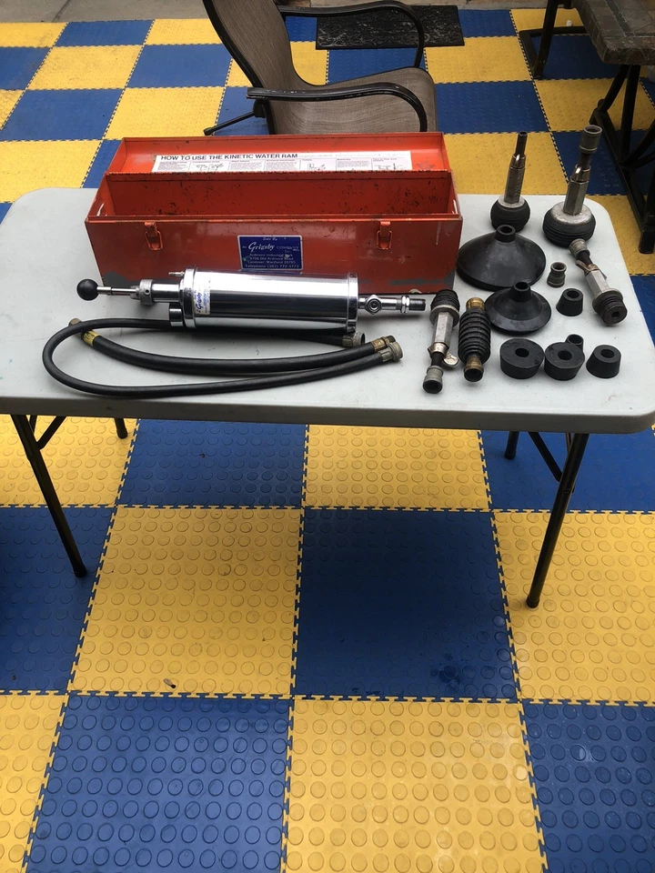 Ram de agua cinética General Pipe Cleaners 115020 KR-A-WC con cono de 4", estuche, accesorios ( Foto 3 de 4