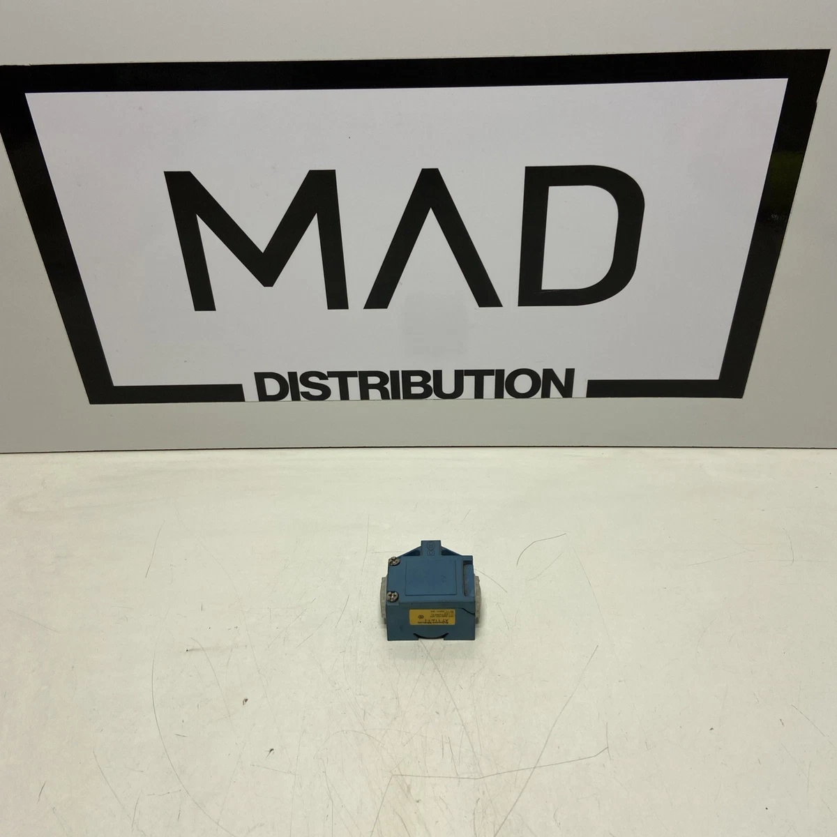 Klockner Moeller AT11A-1-I Limit Switch No Box