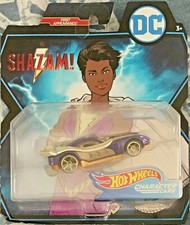 Hot Wheels 2019 Character Cars DC SHAZAM Darla #GFV55 1:64 Scale