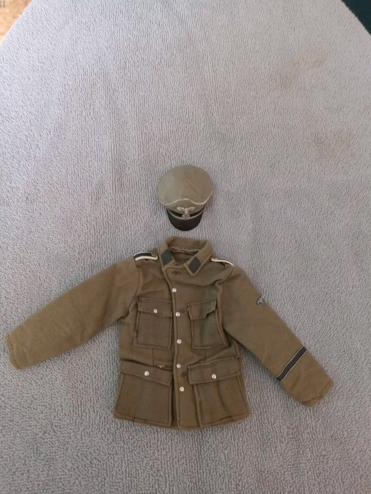Picture 1 of 2