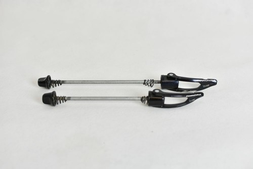 CAMPAGNOLO BORA front + rear skewers !!