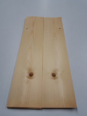 Astiges Kiefernfurnier - 20 Naturholzplatten - 490 mm x 105 mm