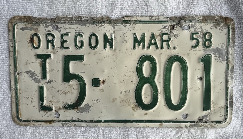 Vintage 58 OR heavy Trailer License Plate 1958 Oregon LT 5 - 801 White Green