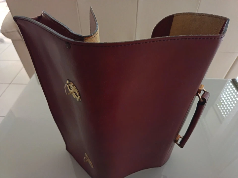 Pochette/porte-documents en cuir bordeaux de chez Gérard Hénon - Photo 3/4