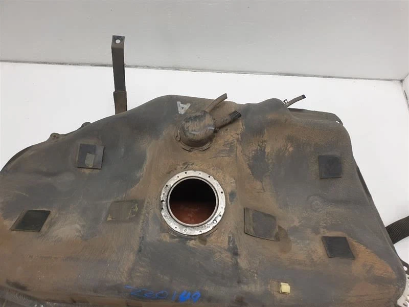 00-05 TOYOTA CELICA GT 1.8L 4CYL FUEL TANK ASSEMBLY — 第 3/4 张图片