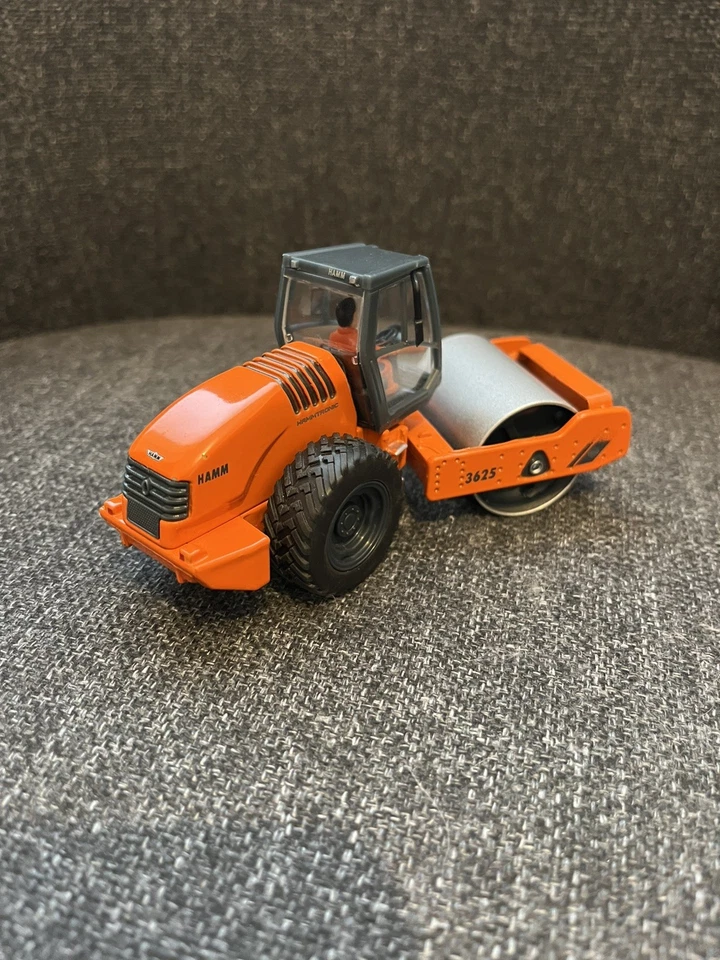 Rodillo Hamm fundido a presión - Imagen 2 de 2