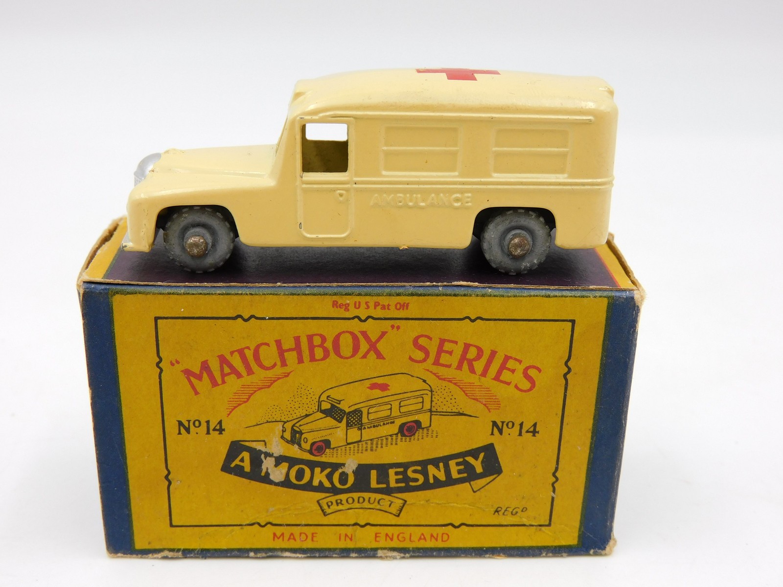 Matchbox 14b, Daimler Ambulance - Free Price Guide & Review