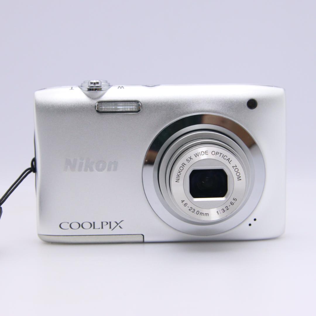 Nikon COOLPIX A100,20MP,5x,2.7,Silver,f/3.2 Excellent from JAPAN