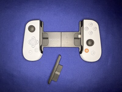 BACKBONE One Mobile Gaming Controller for iPhone (Lightning)-PlayStation Edition