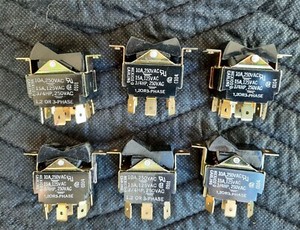 Bloomfield 8781-52 / BLM2E-71430 Genuine OEM Part, 3 Way Switch.  6 Pcs. New.