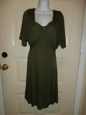 NWT NEW BANANA REPUBLIC DRESS MEDIUM LINED OLIVE GREEN BELTED W/ CAMI