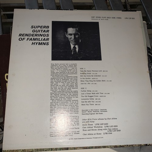 Chet Atkins Plays Back Home Hymns RCA Victor LSP 2601 - Picture 2 of 4