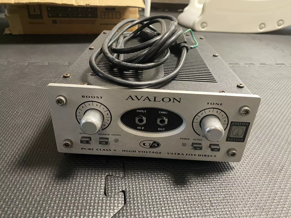 AVALON DESIGN Direct Box U5 Pure Class A Instrument DI-Pre Amplifier Silver