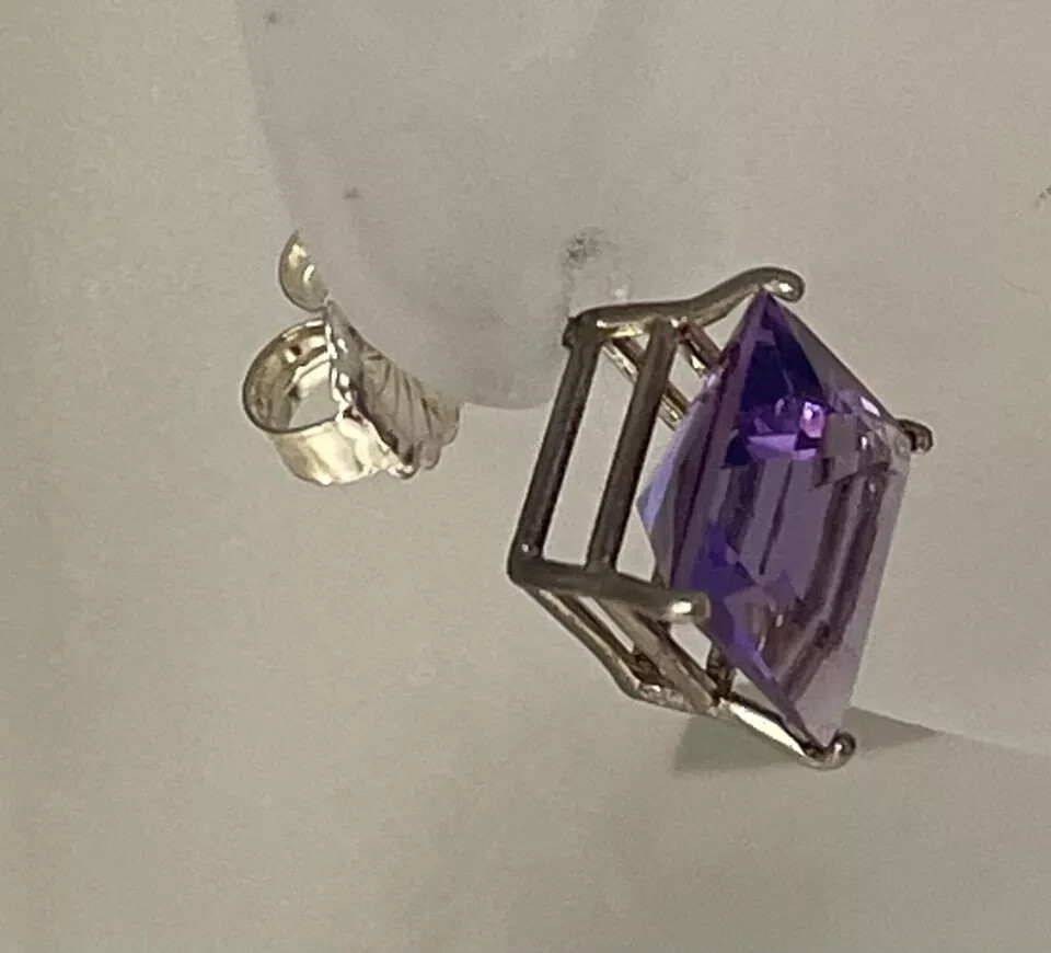 Picture 2 of 2