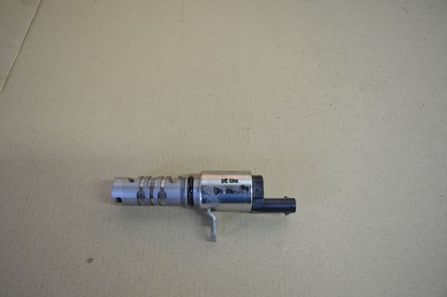 Original VW  Polo GT Steuerventil Nockenwelle 04E906455D a28