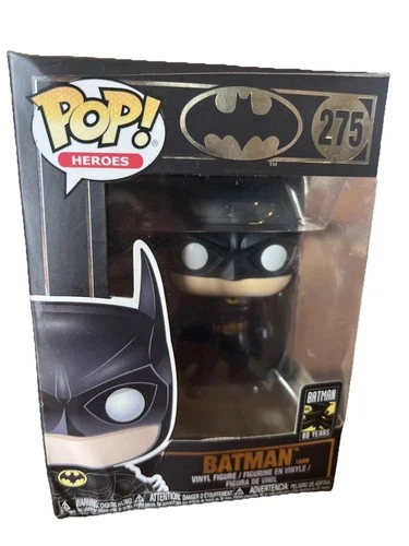 Funko Pop! Vinyl Batman 80th Anniversary Figure with Batarang DC Universe #275