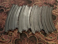"4" PIECES OF USED AURORA TOMY 12" R BANKED TRACK 1/8 CIRCLE