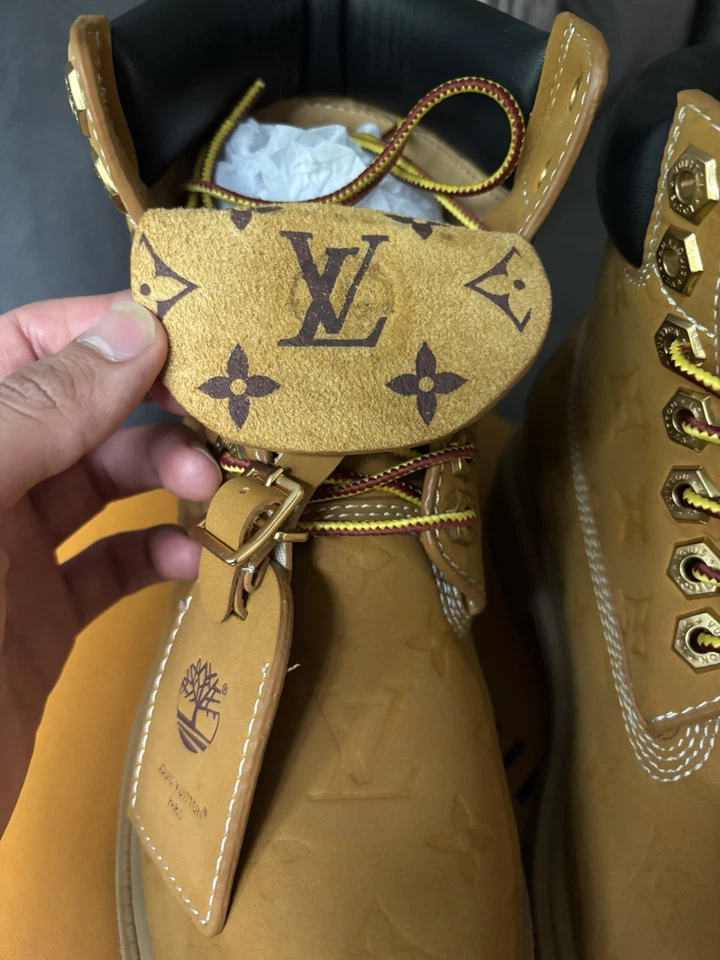 Louis Vuitton X Timberland Monogram 6 Inch Boots-size 9-wheat- Damaged Box - Image 2 of 4