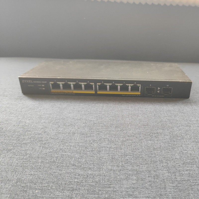 Zyxel GS1900-10HP 8-Port Gigabit PoE+ Smart Managed Switch
