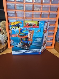 Hot Wheels City Downtown Car Park Playset 2022, Jirawat Racing #3, New Unopened