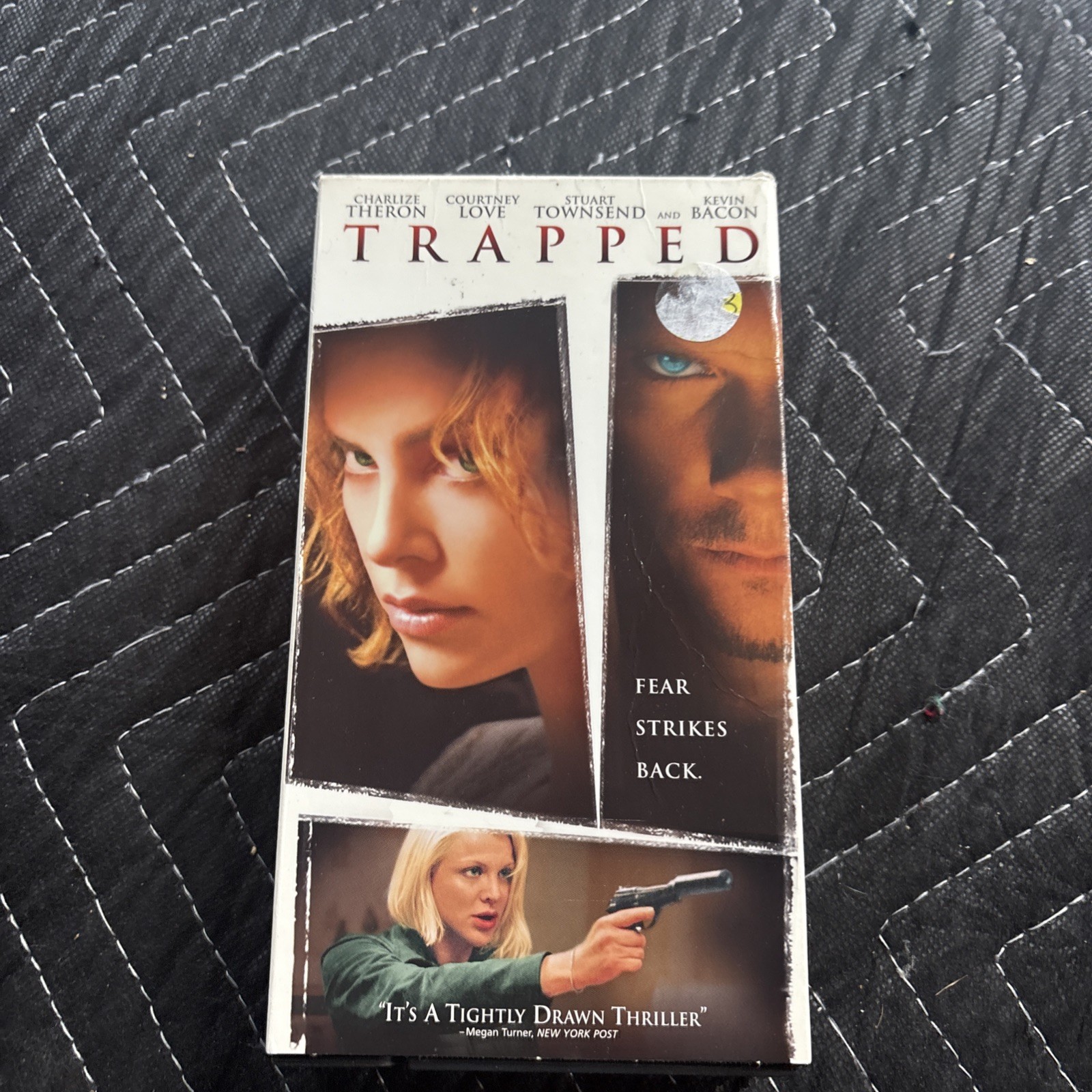 Trapped (VHS, 2002) Charlize Theron - Courtney Love - Kevin Bacon