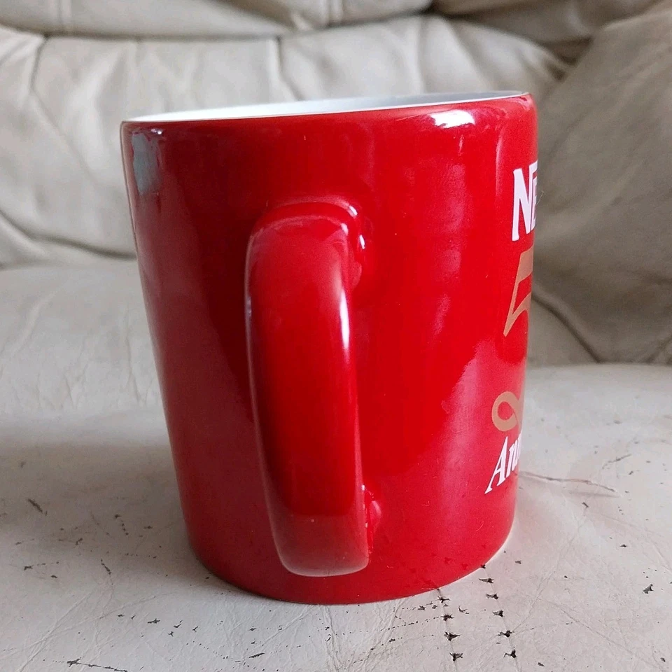 Taza pequeña de té de café Nescafé 50 aniversario 1939-1989 roja blanca ENVÍO GRATUITO Foto 2 de 3