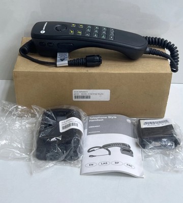 NEW MOTOROLA : HMN4097A MODEL III KEYPAD TELPH RLN6080A Handset