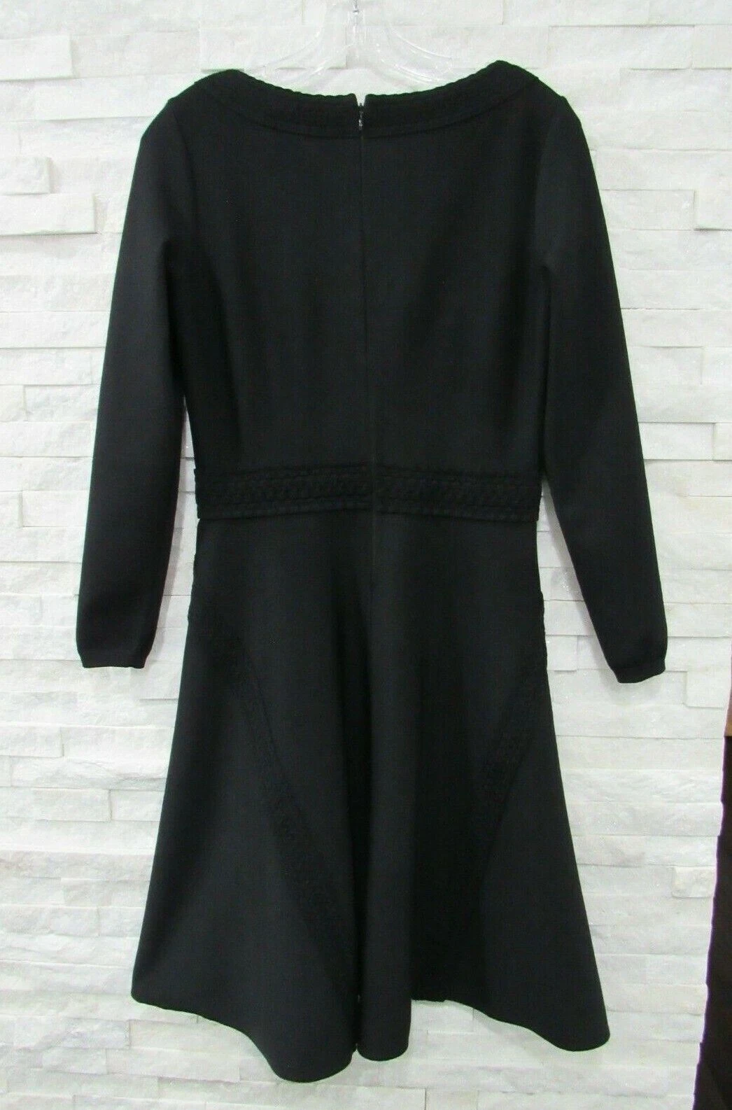 Abito Valentino nero in maglia $3.400 elasticizzato viscosa orlo broccato aderente e svasato L