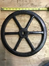 Hand Wheel For Gate Valve, AFC Waterous, Iron 14” OD, DI 912222, Arrow Open Left