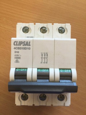 CLIPSAL 4CB310D10 Miniature Circuit Breaker MCB 3 Module 3 Pole 10A 10kA D-Curve